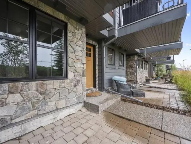 Townhouse for rent in Northwest, Alberta