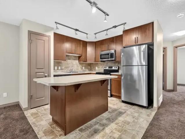 Townhouse for rent in Northwest, Alberta