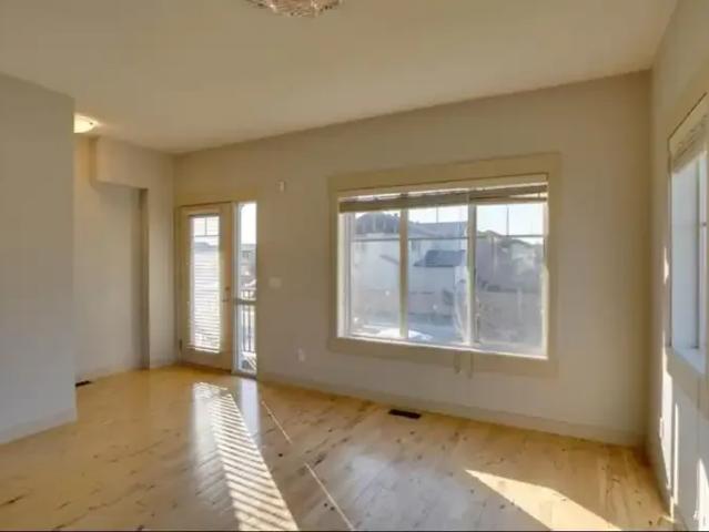 Townhouse for rent in Skyview Ranch, Calgary