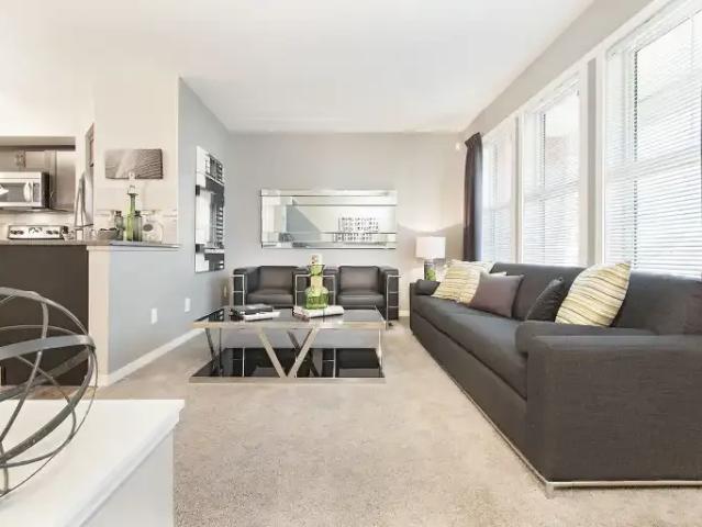 Townhouse for rent in Mahogany, Calgary