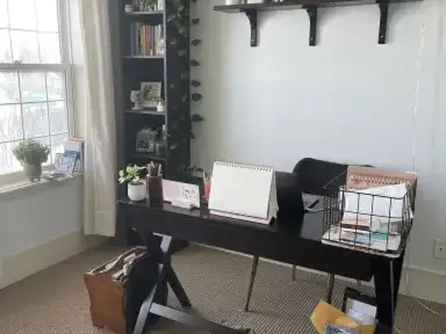 Townhouse for rent in Killarney, Calgary