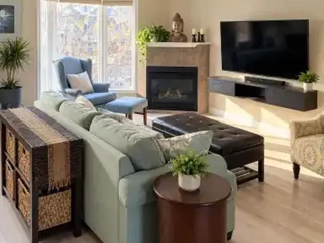 Townhouse for rent in Killarney, Calgary