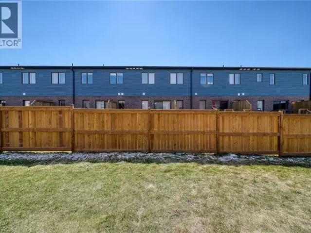 Townhouse for rent in Cambridge, Ontario