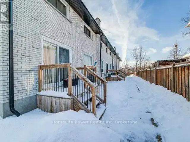 Townhouse for rent in Cambridge, Ontario