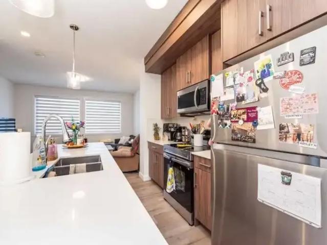 Townhouse for rent in Chestermere, Alberta