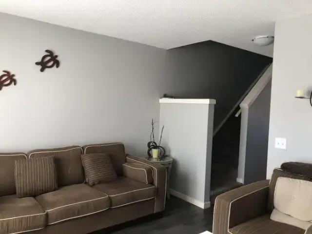 Townhouse for rent in Alberta