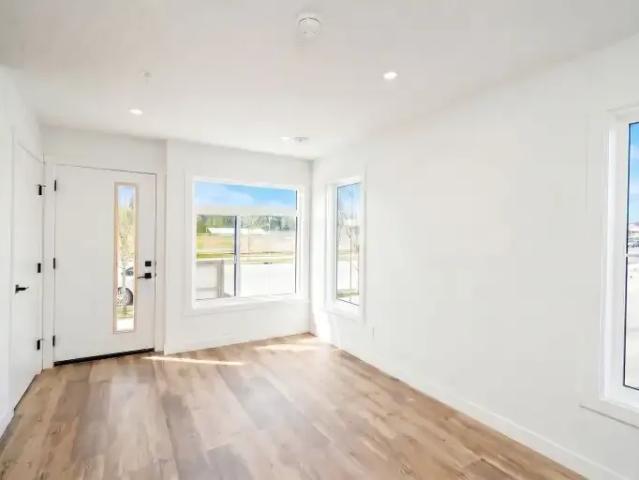 Townhouse for rent in Alberta
