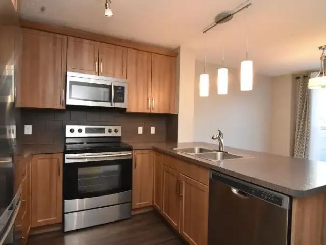 Townhouse for rent in Town of Cochrane, Alberta