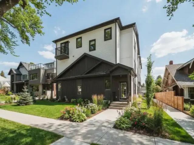 Townhouse for rent in Wedgewood, Alberta