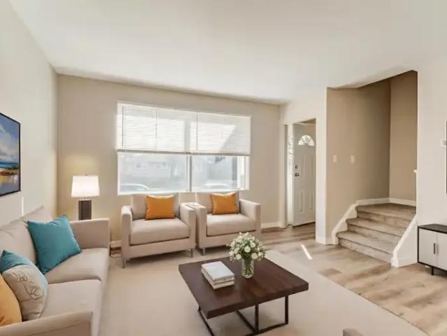 Townhouse for rent in Wedgewood, Alberta