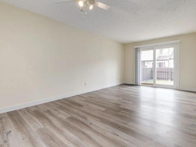 Townhouse for rent in Wedgewood, Alberta
