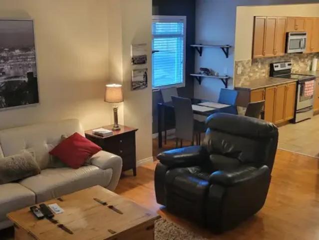 Townhouse for rent in Wedgewood, Alberta