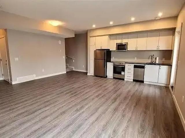 Townhouse for rent in Wedgewood, Alberta