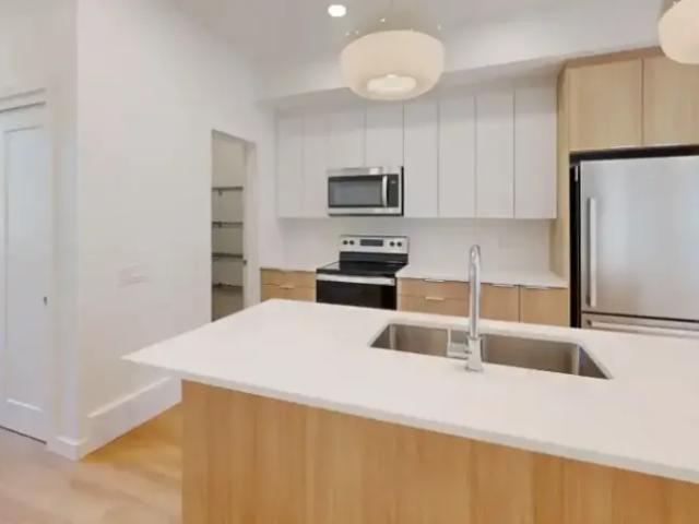 Townhouse for rent in Wedgewood, Alberta
