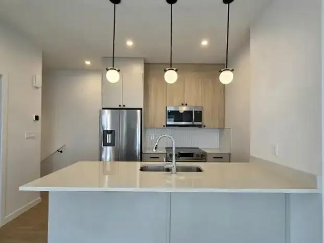 Townhouse for rent in Wedgewood, Alberta