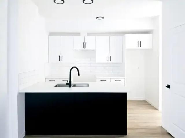 Townhouse for rent in Wedgewood, Alberta