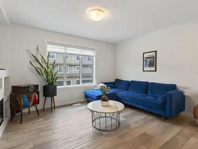 Townhouse for rent in Wedgewood, Alberta