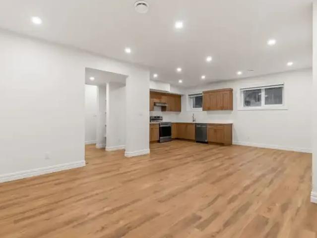 Townhouse for rent in Wedgewood, Alberta