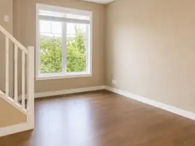 Townhouse for rent in Wedgewood, Alberta
