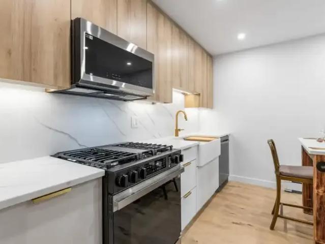 Townhouse for rent in Wedgewood, Alberta