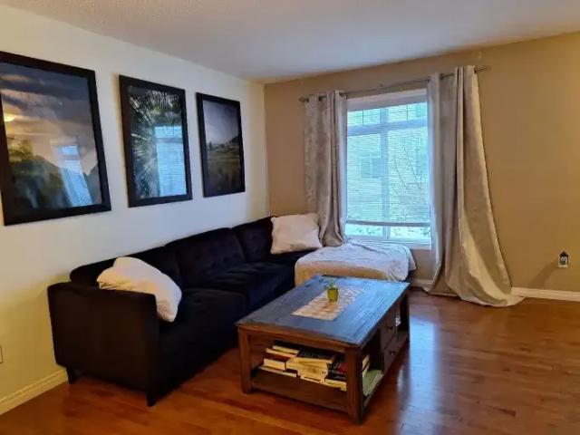 Townhouse for rent in Wedgewood, Alberta