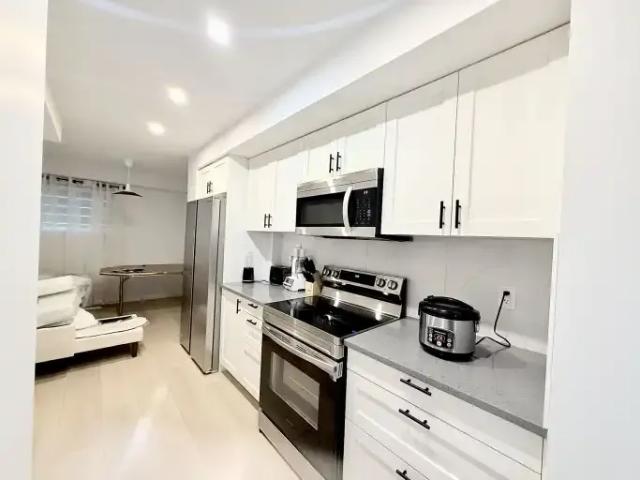 Townhouse for rent in Wedgewood, Alberta