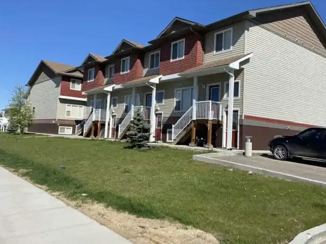 Townhouse for rent in Grande Prairie, Alberta