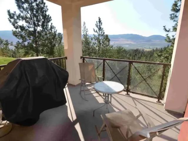 Townhouse for rent in Winfield, British Columbia