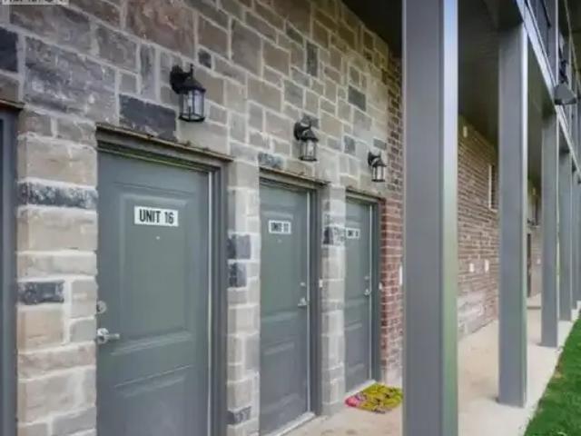 Townhouse for rent in Kitchener, Ontario
