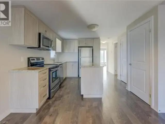Townhouse for rent in Kitchener, Ontario