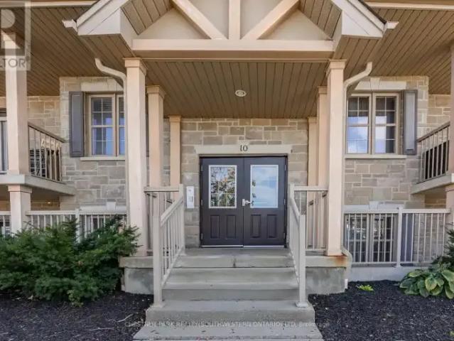 Townhouse for rent in Highland West, Kitchener
