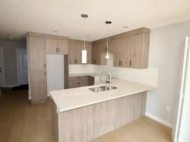 Townhouse for rent in Rolly View, Alberta