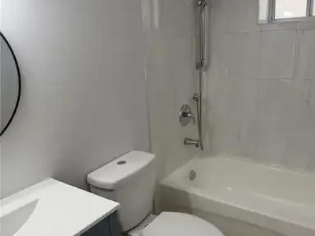 Townhouse for rent in Milton, Ontario