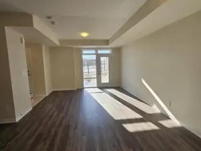 Townhouse for rent in Milton, Ontario