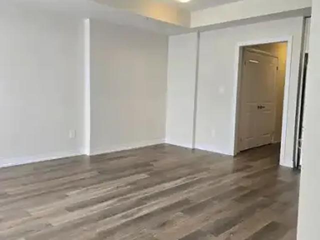 Townhouse for rent in Milton, Ontario