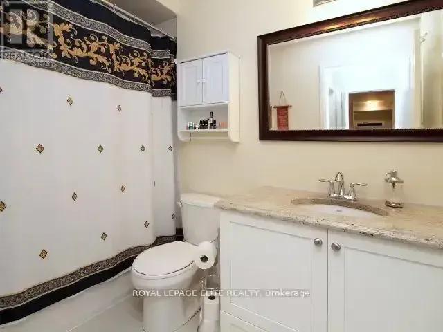 Townhouse for rent in Oakville