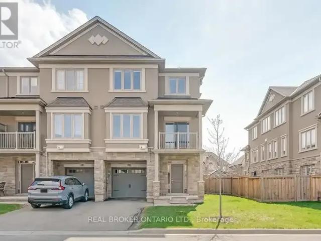 Townhouse for rent in Oakville, Ontario