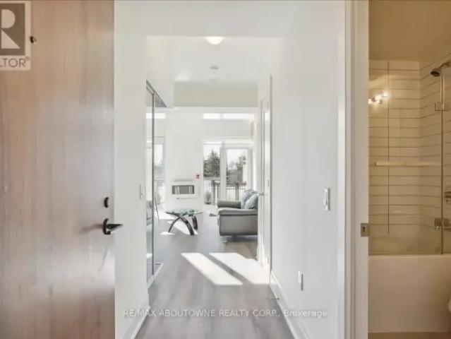Townhouse for rent in Oakville, Ontario