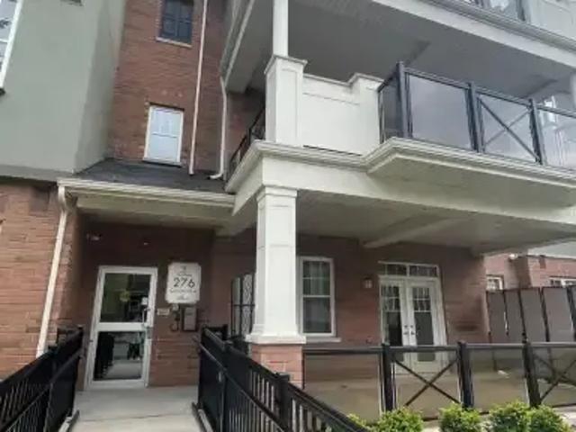 Townhouse for rent in Oakville, Ontario