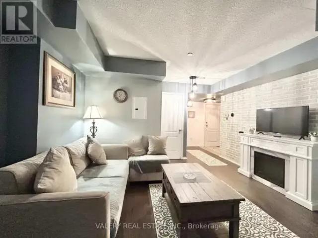 Townhouse for rent in Oakville, Ontario
