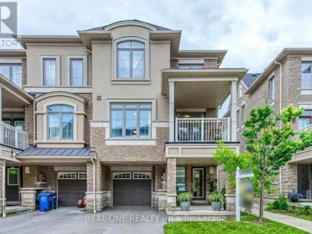 Townhouse for rent in Oakville, Ontario