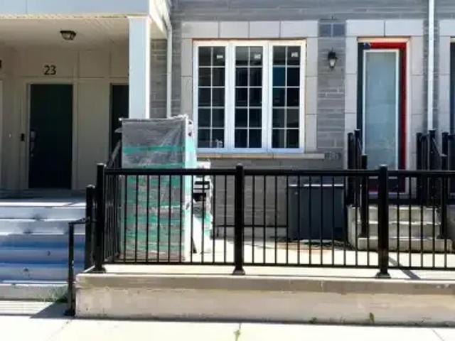 Townhouse for rent in Oakville, Ontario