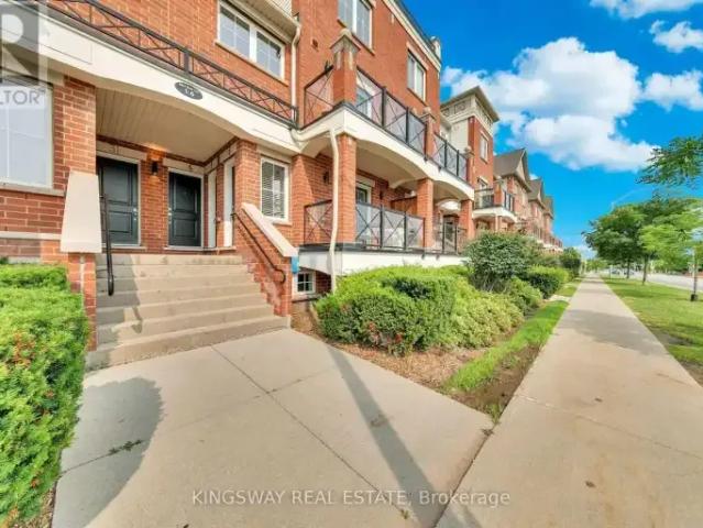 Townhouse for rent in Oakville, Ontario
