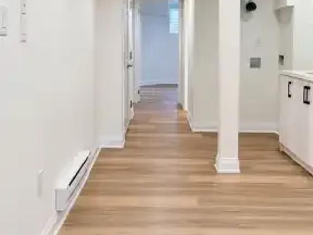 Townhouse for rent in Oakville, Ontario