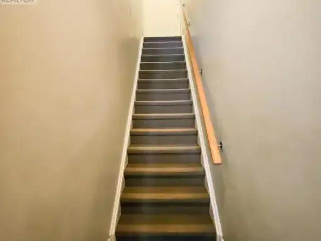 Townhouse for rent in Oakville, Ontario