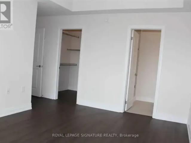 Townhouse for rent in Oakville