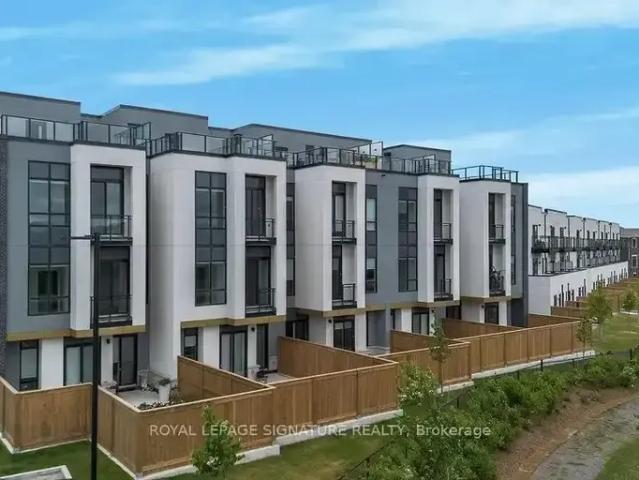 Townhouse for rent in Oakville