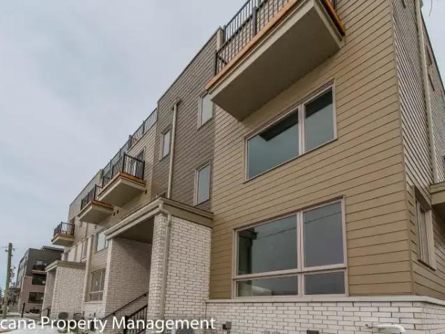 Townhouse for rent in Mulhurst Bay, Ontario