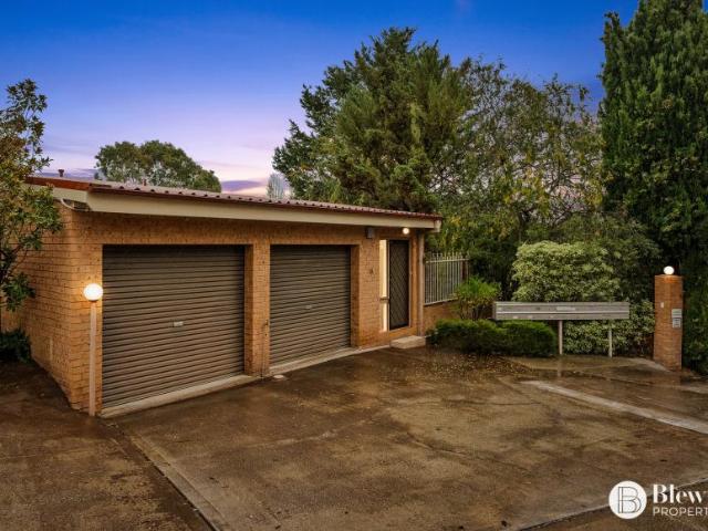 Townhouse for sale in Queanbeyan, New South Wales