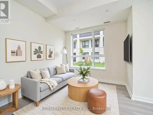 Townhouse for rent in Richmond Hill, Golden Horseshoe